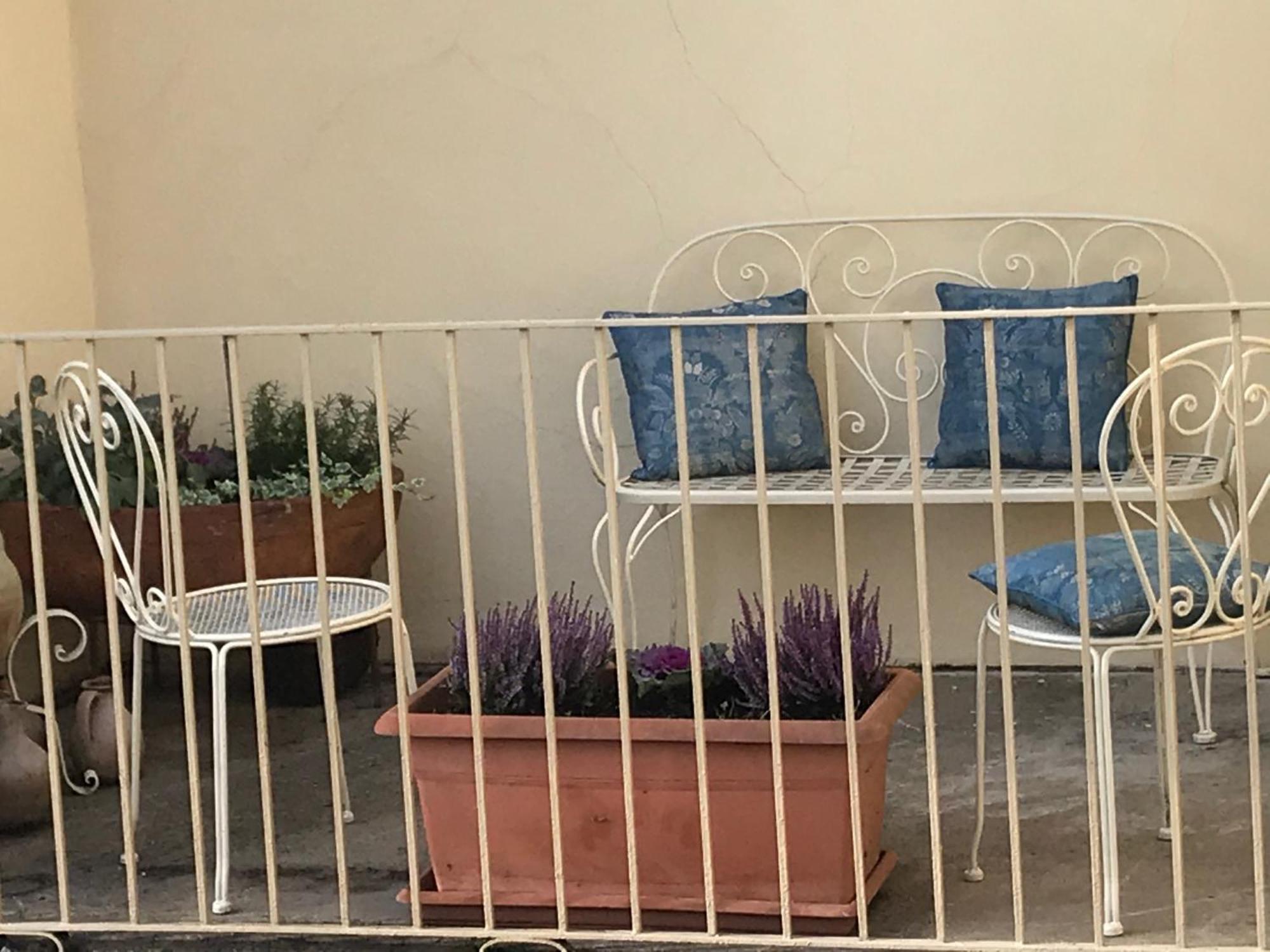 מלון ביאלה A Due Passi Dal Duomo מראה חיצוני תמונה